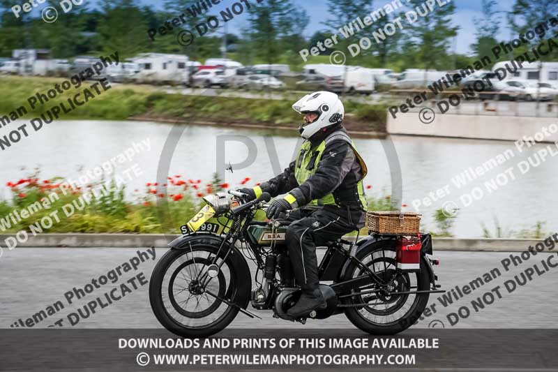 Vintage motorcycle club;eventdigitalimages;no limits trackdays;peter wileman photography;vintage motocycles;vmcc banbury run photographs